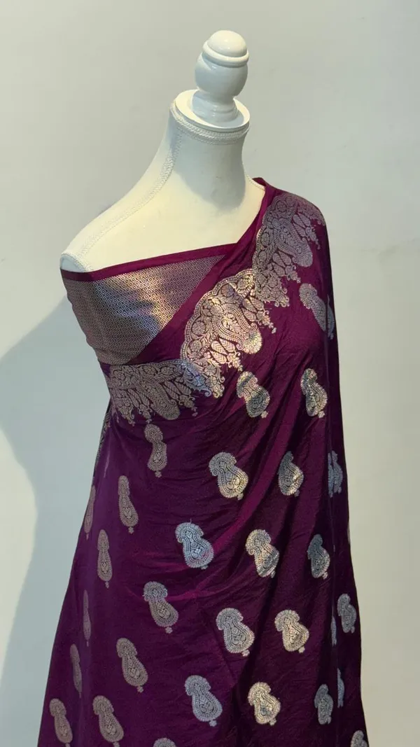 Purple_Woven_Traditional_Saree_for_Women