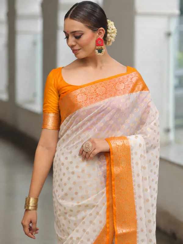 Cream_Seli_Katan_Silk_Woven_Saree_For_Women
