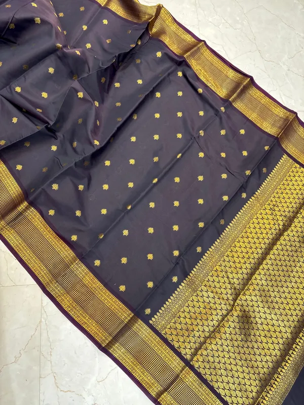 Purple_Silk_Zari_Woven_Saree_for_Women