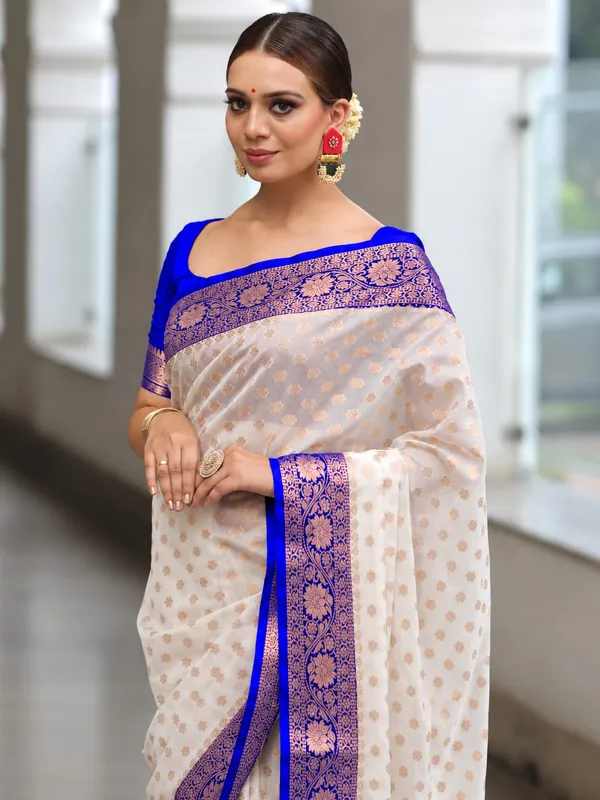 Cream_Woven_Floral_Border_Saree_for_Women