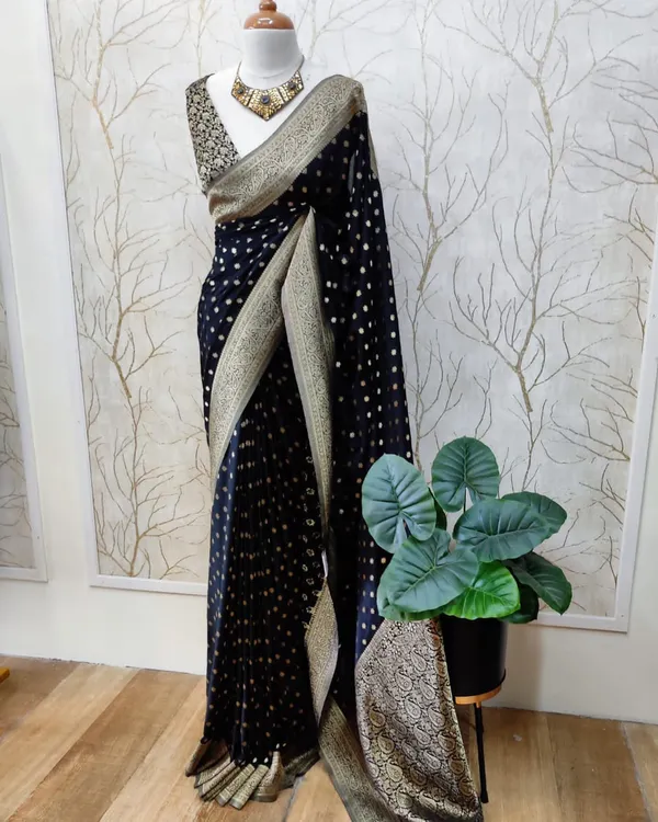 Black_Printed_Saree_For_Women