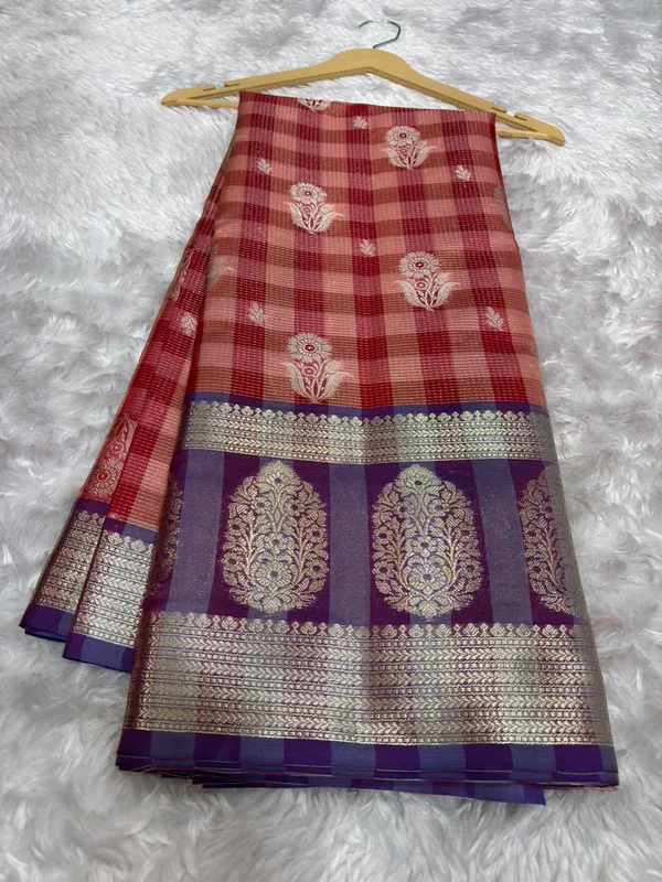 Red_Purple_Woven_Checked_Saree_For_Women