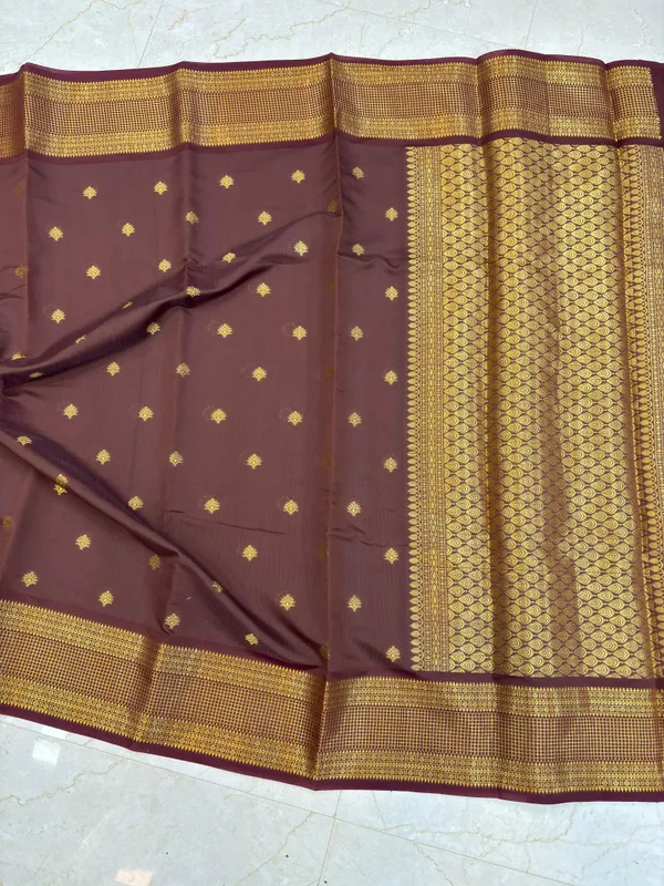 Maroon_Tamanna_Silk_Zari_Woven_Saree_For_Women