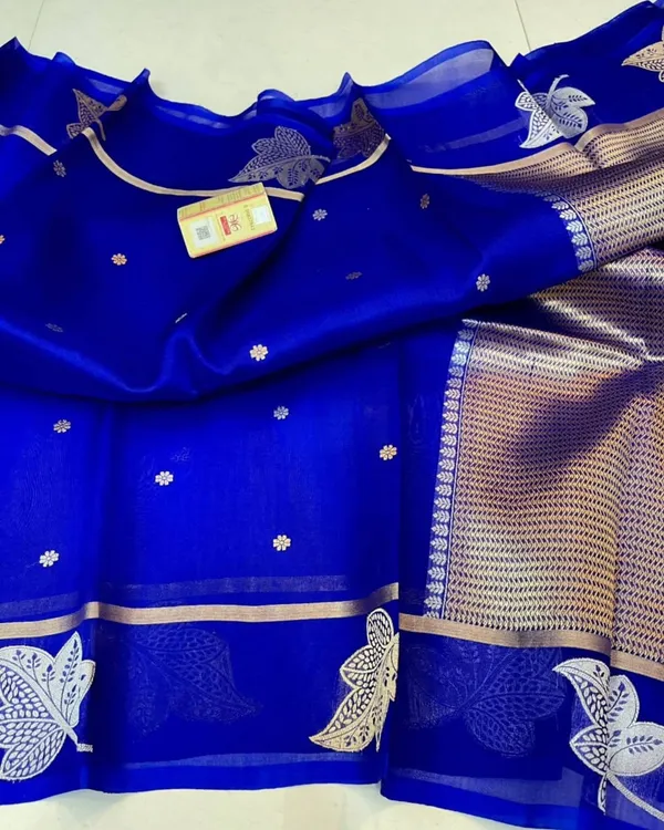 Blue_Woven_Traditional_Saree_for_Women