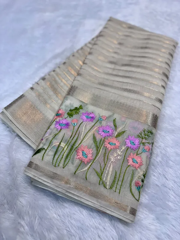 Cream_Seli_Katan_Silk_Floral_Embroidered_Saree_For_Women