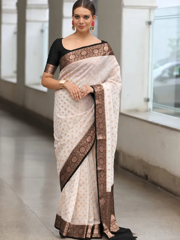 White_Floral_Border_Saree_For_Women