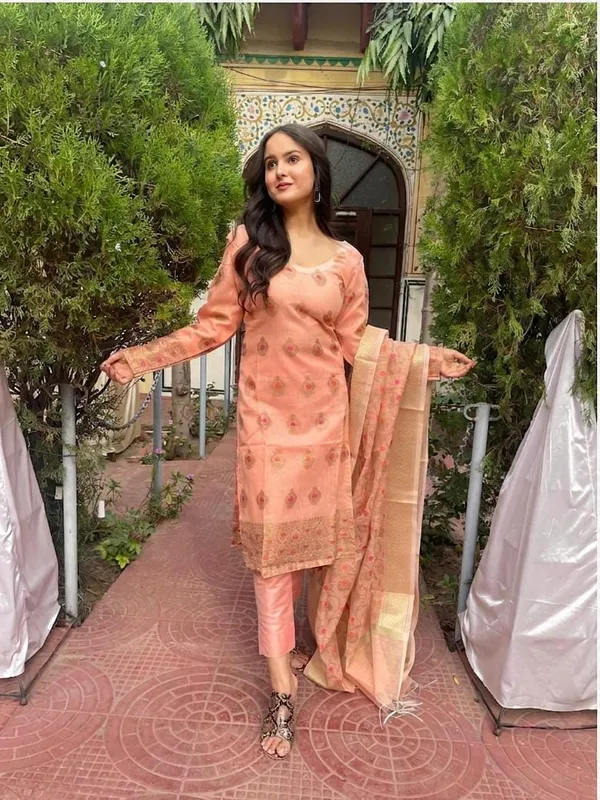 Peach_Printed_Straight_Suit_Set_for_Women