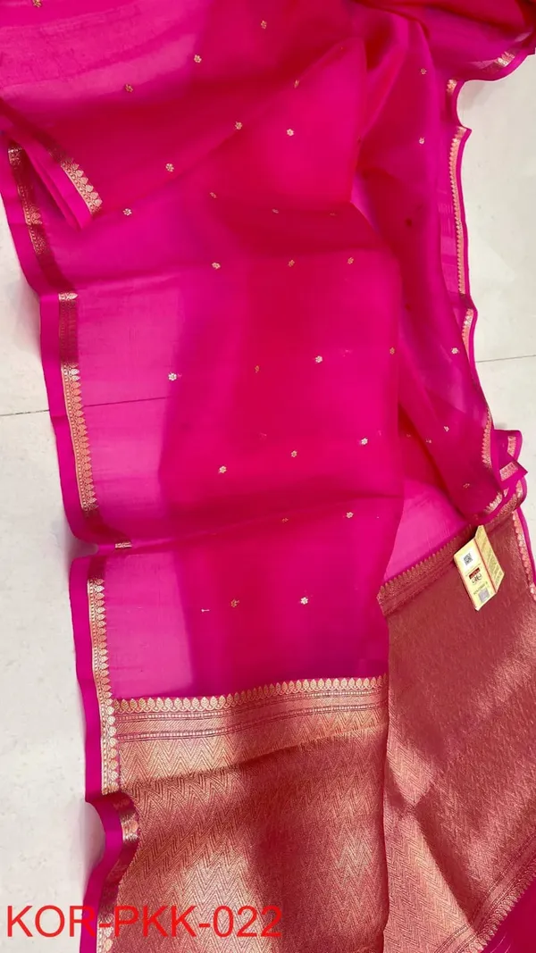 Pink_Organza_Silk_Woven_Zari_Border_Saree_For_Women
