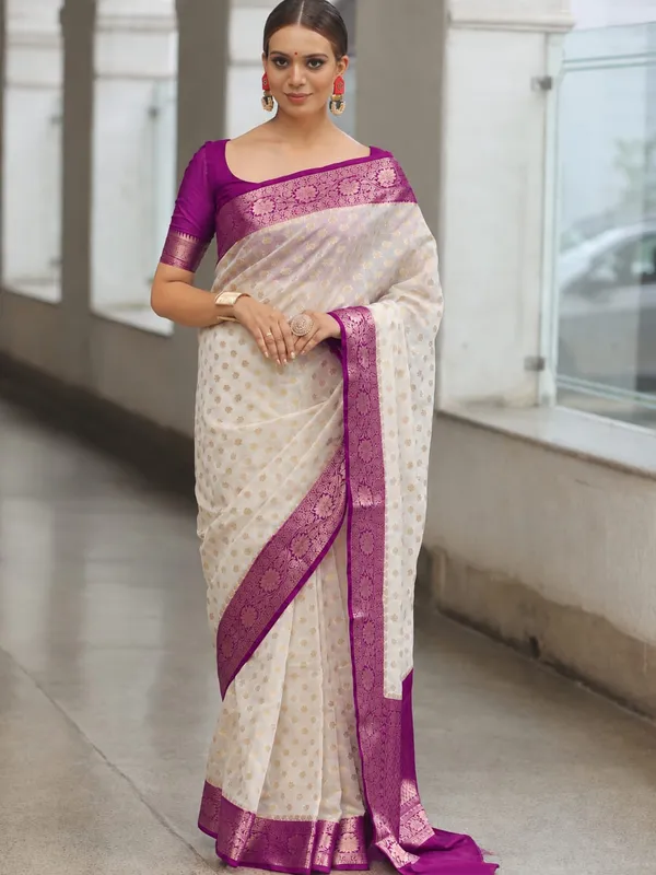 Cream_Woven_Traditional_Saree_for_Women