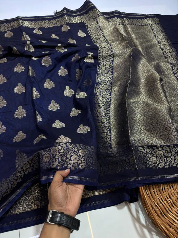 Navy_Blue_Seli_Katan_Silk_Banarasi_Woven_Saree_For_Women