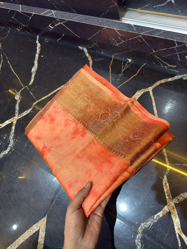 Peach_Woven_Saree_for_Women