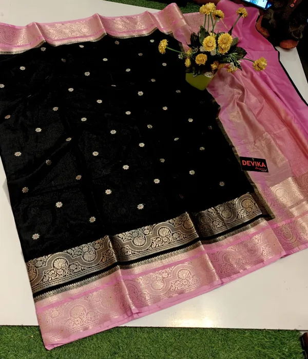 Black_Woven_Pink_Border_Saree_for_Women