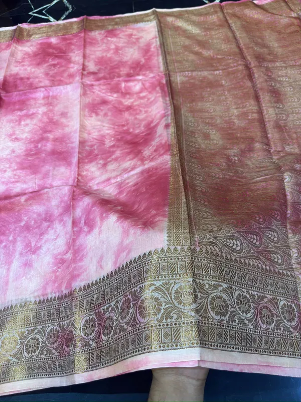 Pink_Seli_Katan_Silk_Zari_Border_Woven_Saree_For_Women