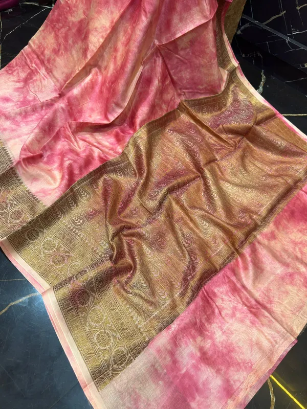 Pink_Seli_Katan_Silk_Zari_Border_Woven_Saree_For_Women