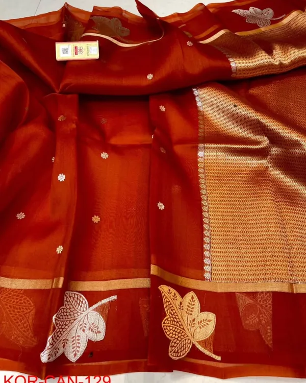 Red_Seli_Katan_Silk_Woven_Zari_Traditional_Saree_For_Women