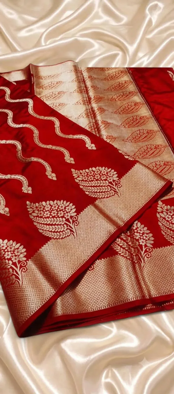 Red_Seli_Katan_Silk_Zari_Woven_Saree_For_Women
