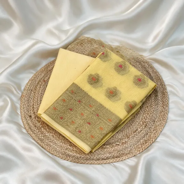 Golden_Cotton_Silk_Blend_Floral_Saree_For_Women