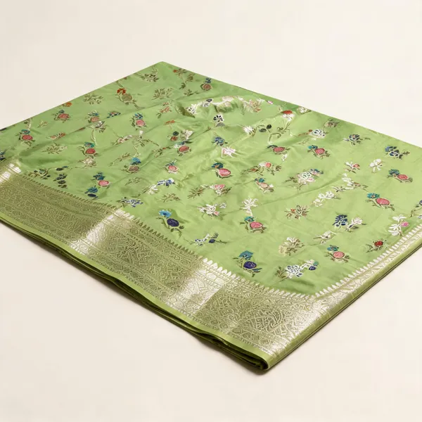 Green_Tamanna_Silk_Floral_Motif_Saree_For_Women