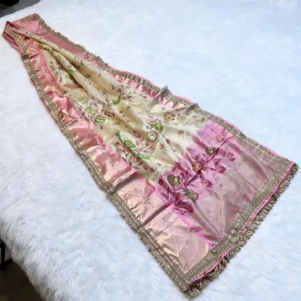 Pink_Soft_Silk_Floral_Print_Saree_For_Women