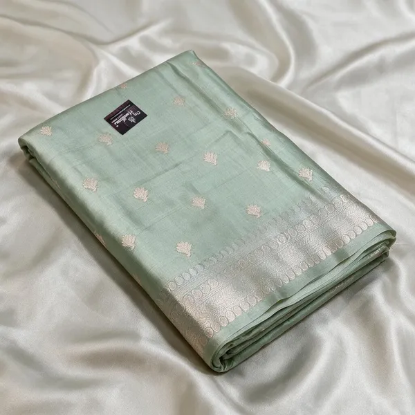 Mint_Green_Seli_Katan_Silk_Woven_Floral_Saree_For_Women