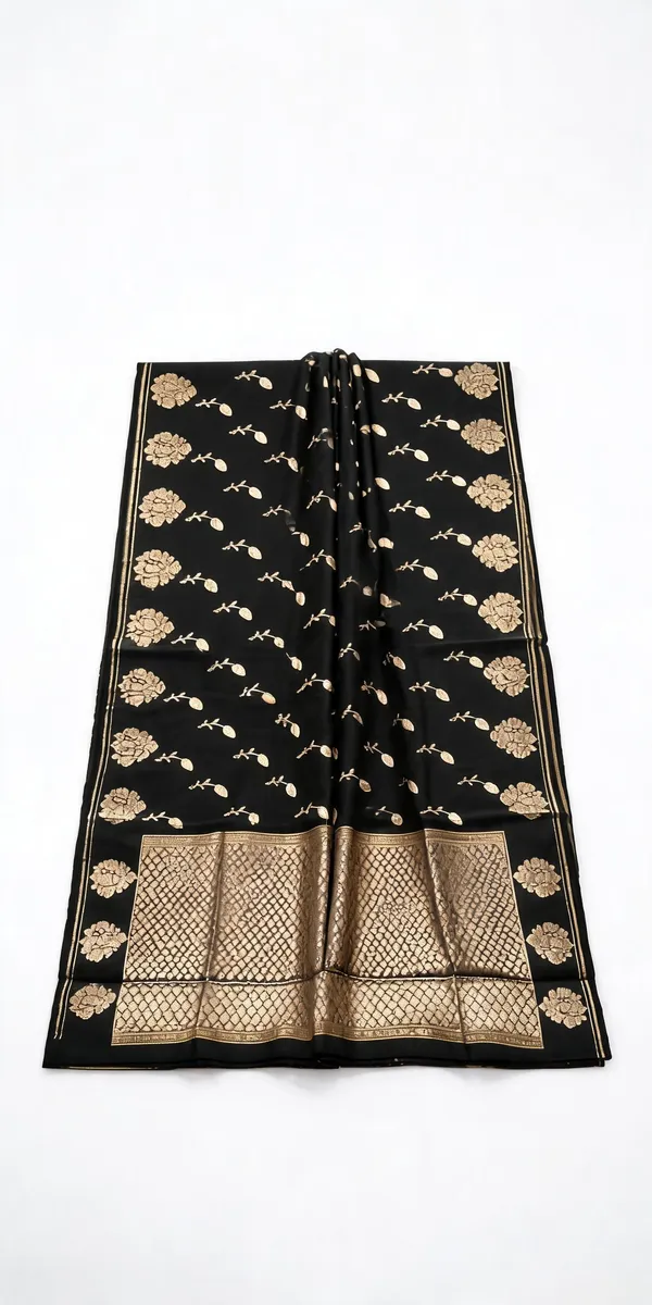 Black_Seli_Katan_Silk_Woven_Floral_Saree_For_Women