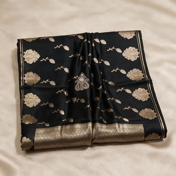 Black_Seli_Katan_Silk_Woven_Floral_Saree_For_Women