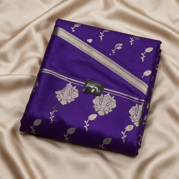 Purple_Seli_Katan_Silk_Woven_Floral_Saree_For_Women