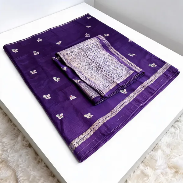 Purple_Seli_Katan_Silk_Woven_Zari_Floral_Saree_For_Women