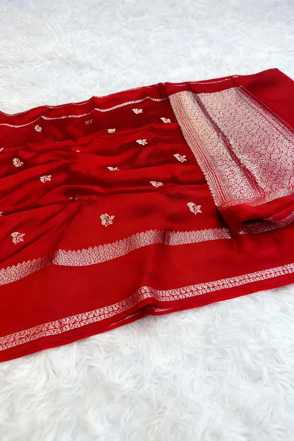 Red_Seli_Katan_Silk_Woven_Floral_Ethnic_Saree_For_Women