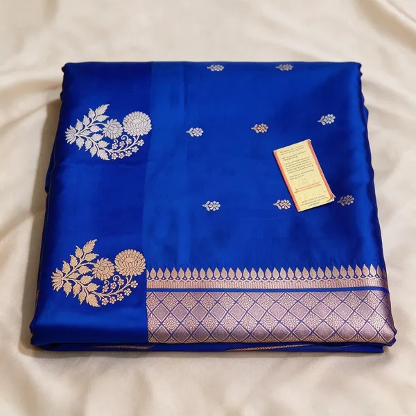 Blue_Seli_Katan_Silk_Woven_Zari_Floral_Saree_For_Women