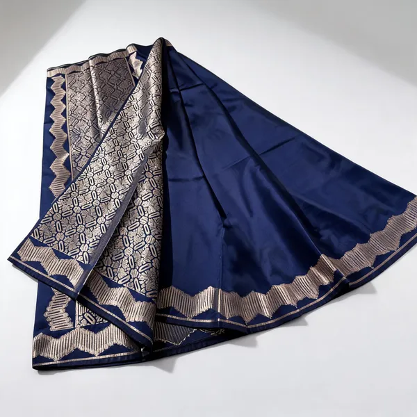Navy_Soft_Silk_Woven_Saree_With_Blouse_Piece_For_Women