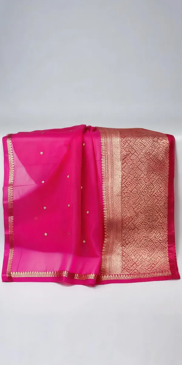 Pink_Organza_Silk_Woven_Zari_Border_Saree_For_Women