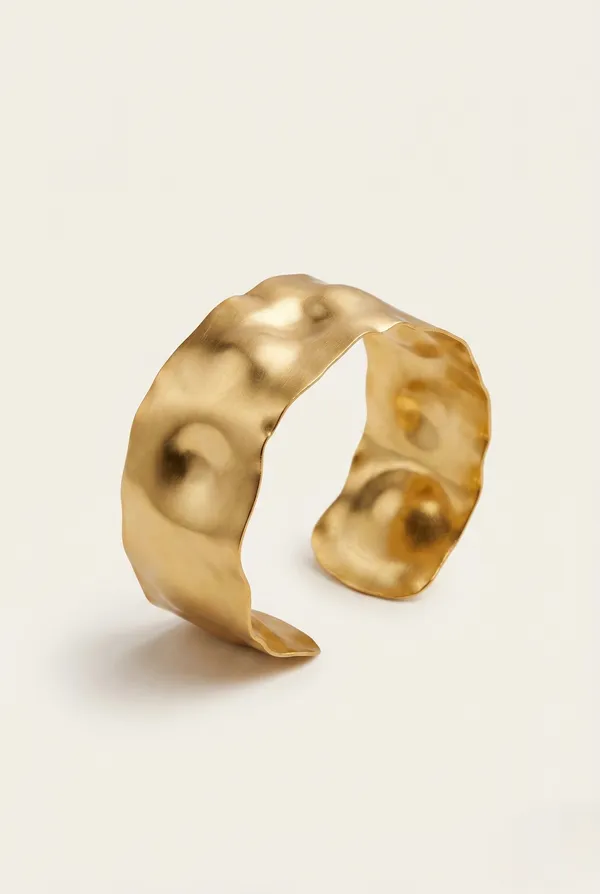Molten_Gold_Cuff