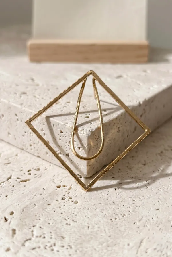 Square_Brooch