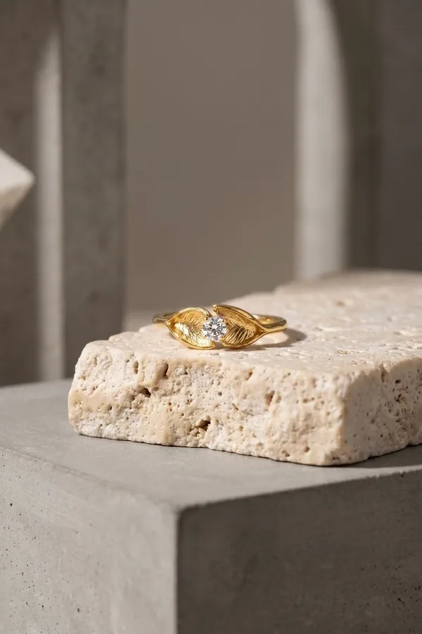 Bloom_Stone_Ring