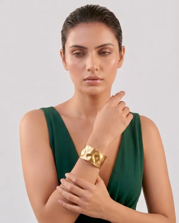 Molten_Gold_Cuff