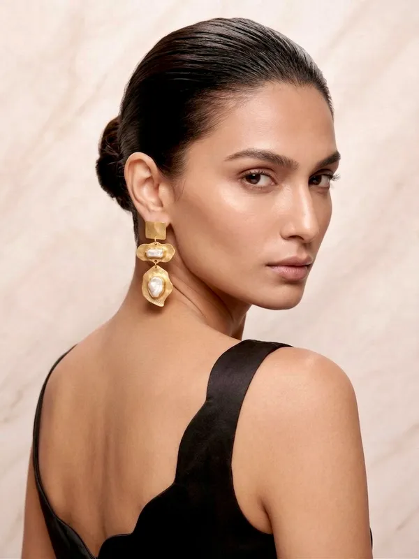 Pearl_Layer_Earring