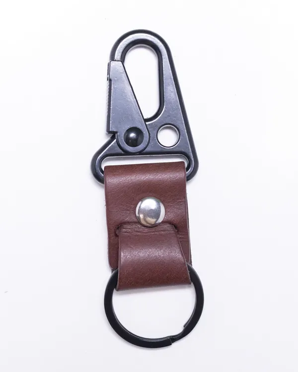 Urban_Trek_-_Brown_Fullgrain_Leather_Metal_Clasp_Biker_Keychain