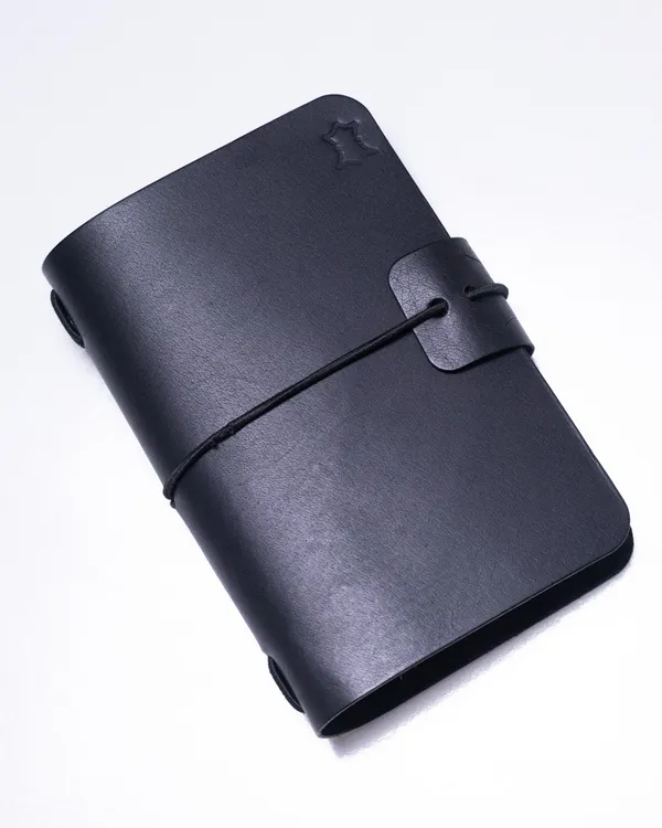 The_Ink_A6_-_Black_Full_Grain_Leather_Journal_Cover_with_Notebooks