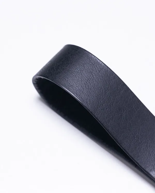 The_Strip_-_Black__Full_Grain_Leather_Keychain