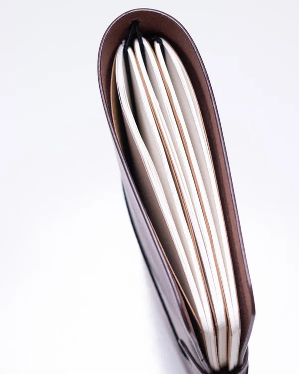 The_Ink_A5_-_Brown_Full_Grain_Leather_Journal_Cover_with_Notebooks