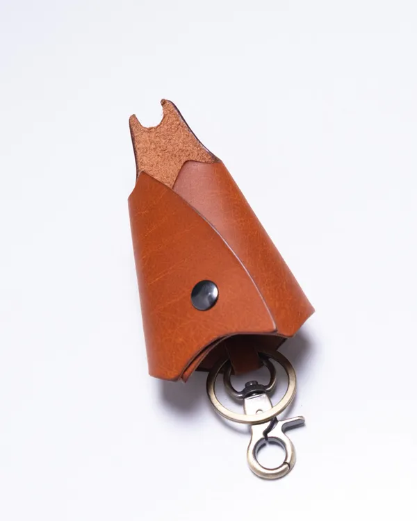 Bat_-Tan_Full_Grain_Leather_Keywrap_Keychain