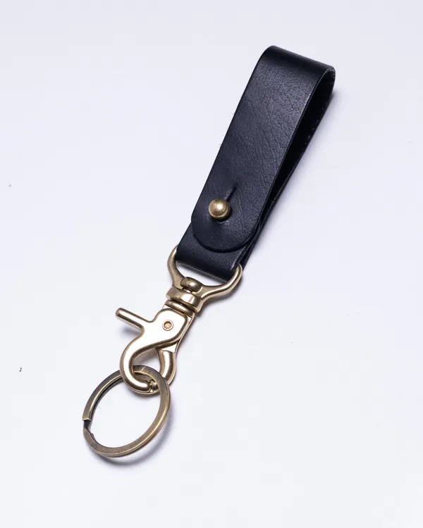 Trigger_Loop_-_Black_Solid_Brass_Full_Grain_Leather_Belt_loop_Keychain