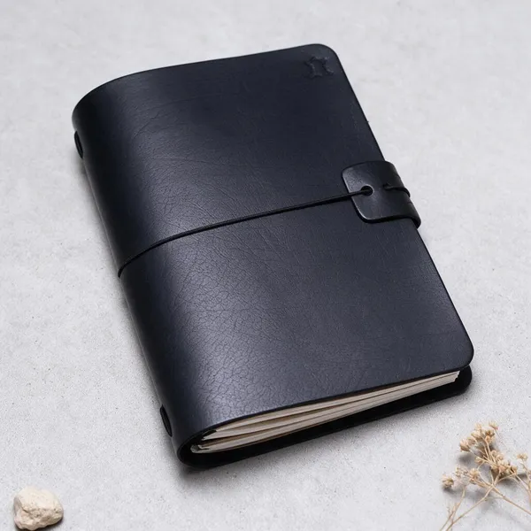 The_Ink_A5_-_Black_Full_Grain_Leather_Journal_Cover_with_Notebooks