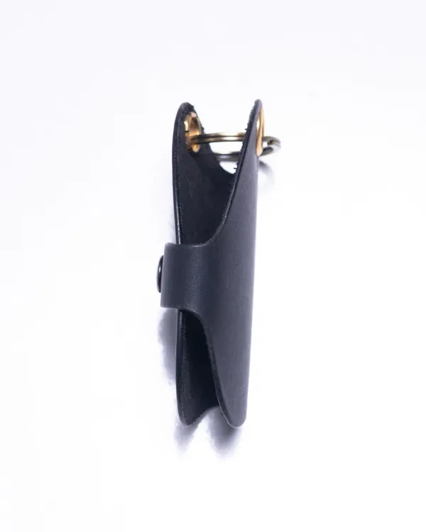 Keywrap_-_Black_Full_Grain_Leather_Wrap_Keychain