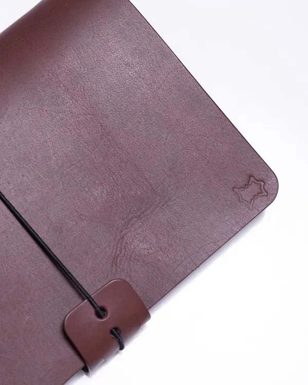 The_Ink_A5_-_Brown_Full_Grain_Leather_Journal_Cover_with_Notebooks