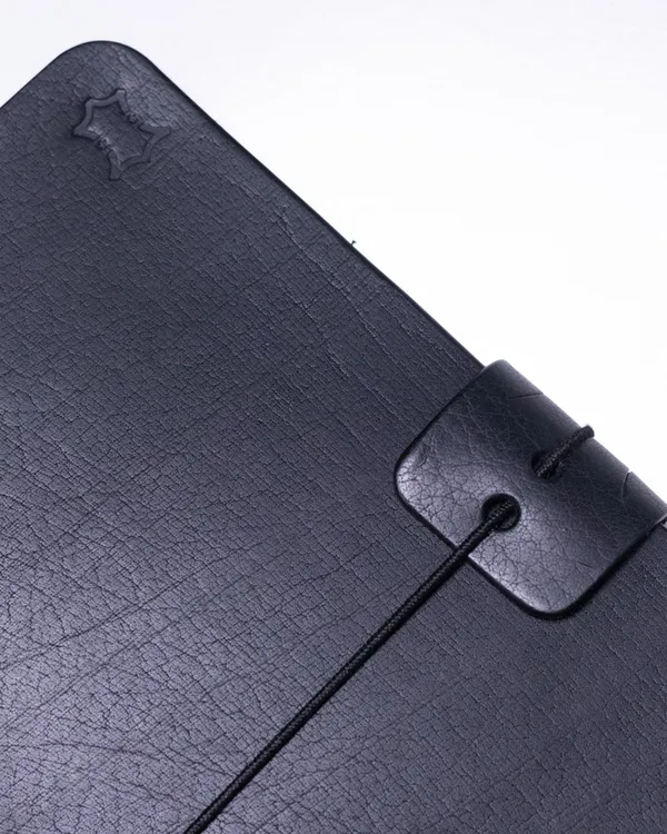 The_Ink_A5_-_Black_Full_Grain_Leather_Journal_Cover_with_Notebooks