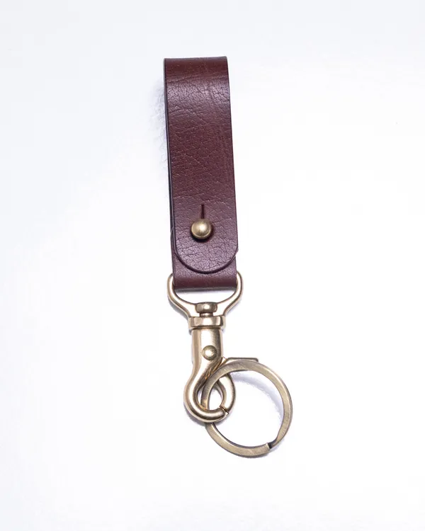 Trigger_Loop_-_Brown_Solid_Brass_Full_Grain_Leather_Belt_loop_Keychain