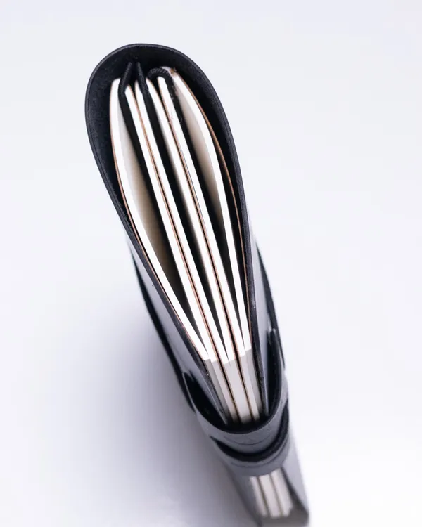 The_Ink_A6_-_Black_Full_Grain_Leather_Journal_Cover_with_Notebooks