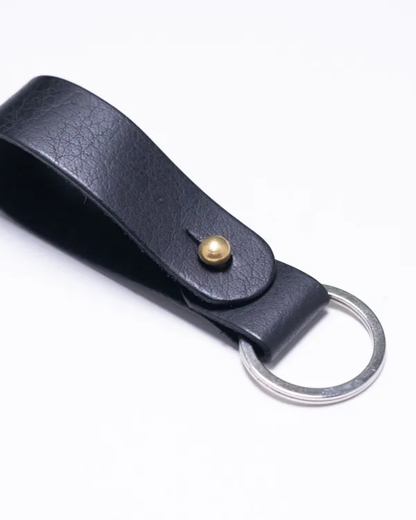 The_Loop_-_Black_Full_Grain_Leather_Belt_Loop_Keychain